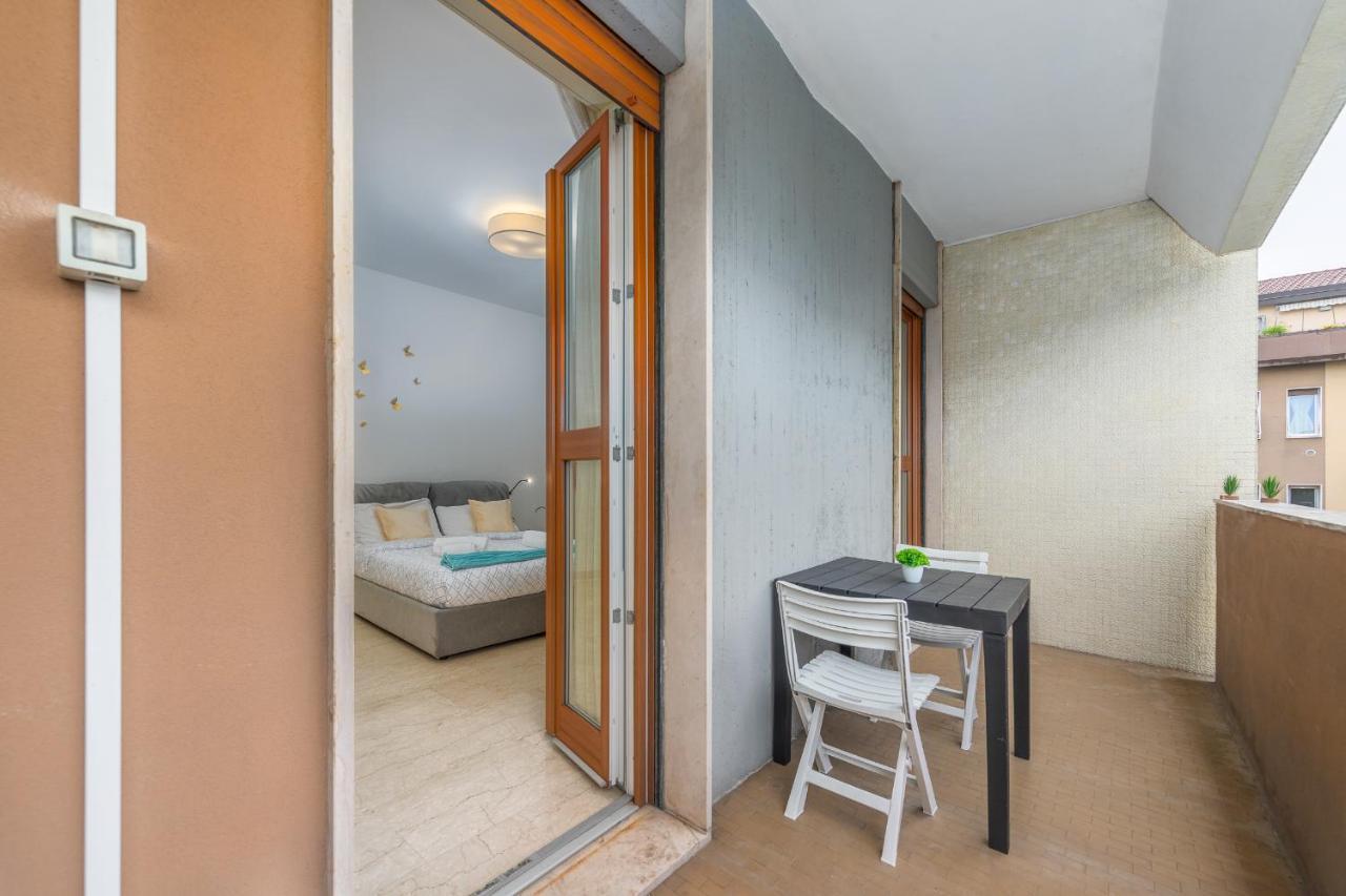 Niguarda-Zara Xxl Home,Two Balconies,Wifi,Family 밀라노 외부 사진