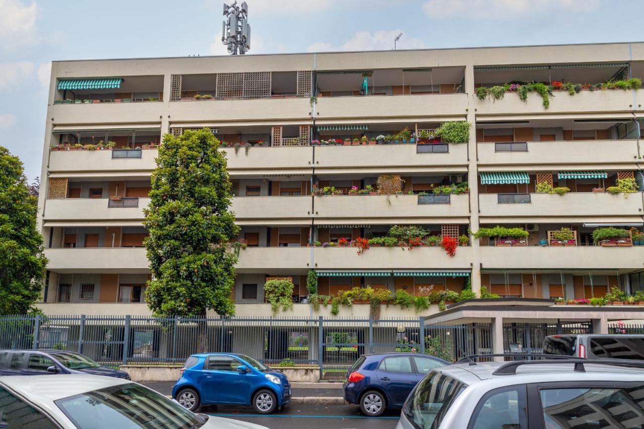 Niguarda-Zara Xxl Home,Two Balconies,Wifi,Family 밀라노 외부 사진